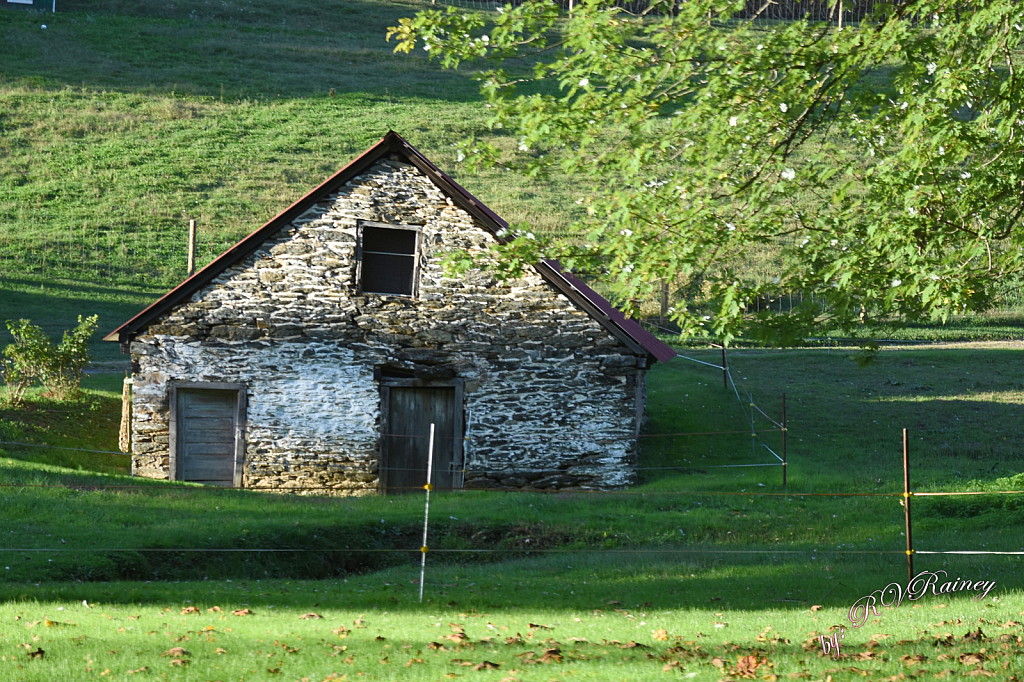 An old Farm Building in Pa...