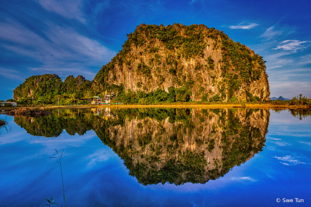 Mountain Symmetry