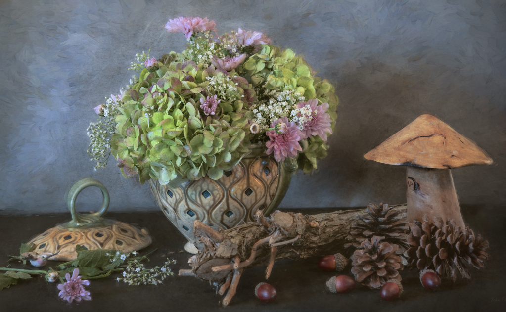 Soup Tureen Floral