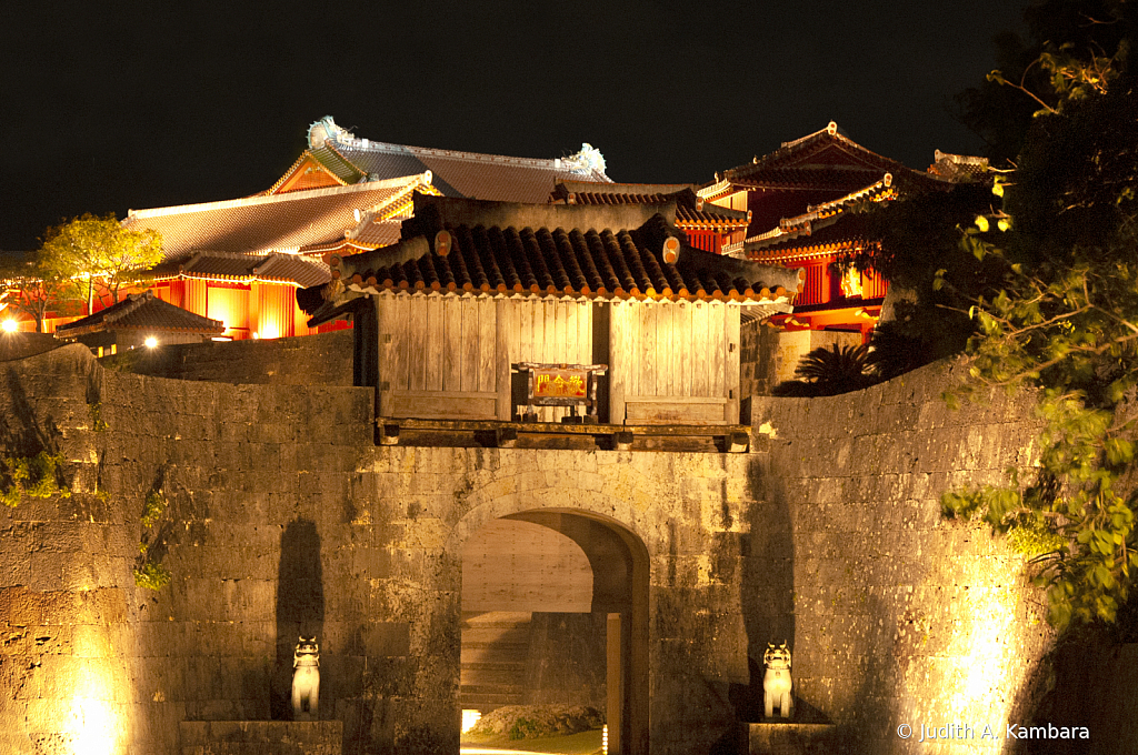 Shuri Castle 2