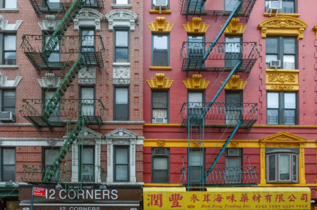 Contrasts in architecture on Mott Street 