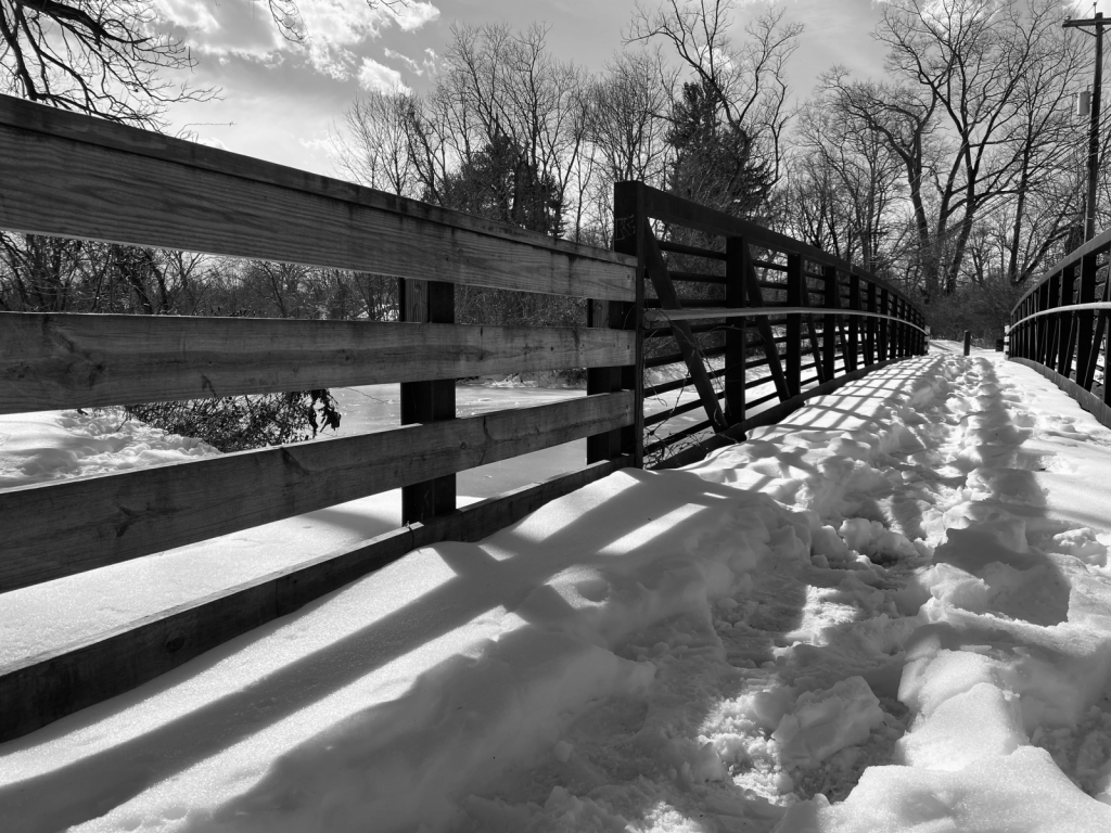 Bridge over troubled snow 
