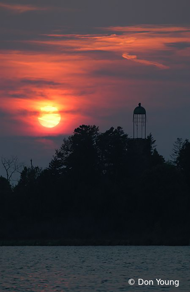 Birdcage Lighthouse - ID: 15883673 © Don Young