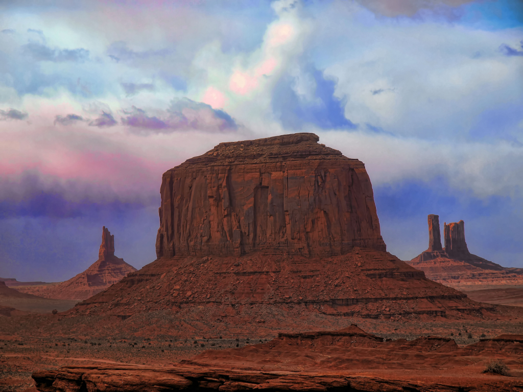 Monument Valley - ID: 15887632 © Susan G. Cohan