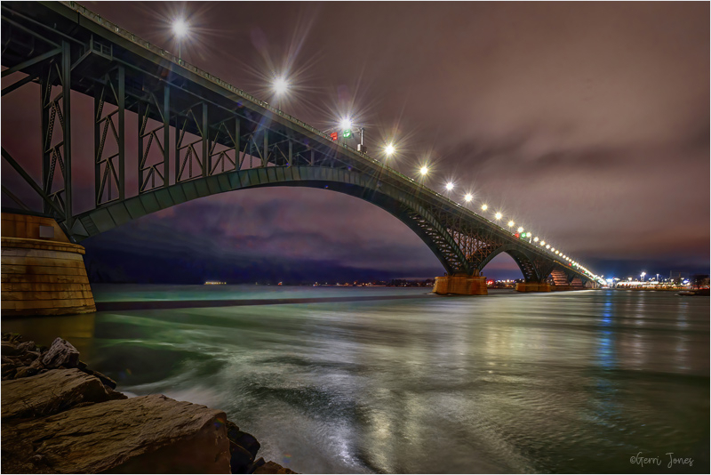 Peace Bridge - Buffalo and Canada