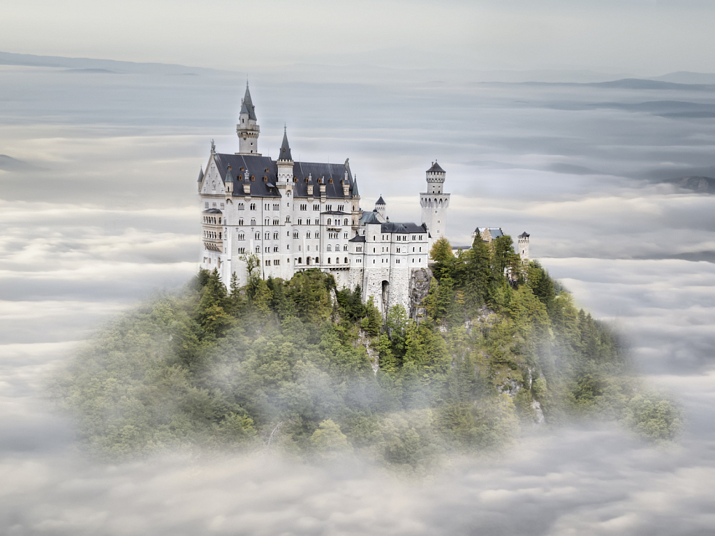 Castle In The Clouds  0058