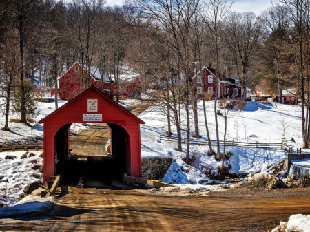 Green River Covered Bridge