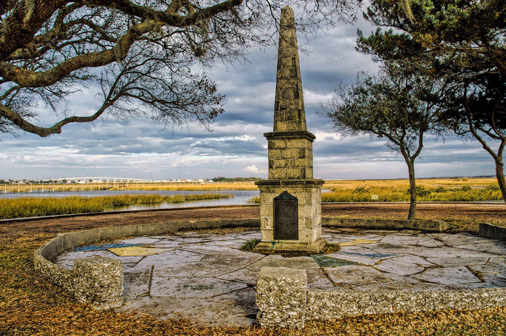 Ponce de Leon Monument - ID: 15900504 © Paul Coco