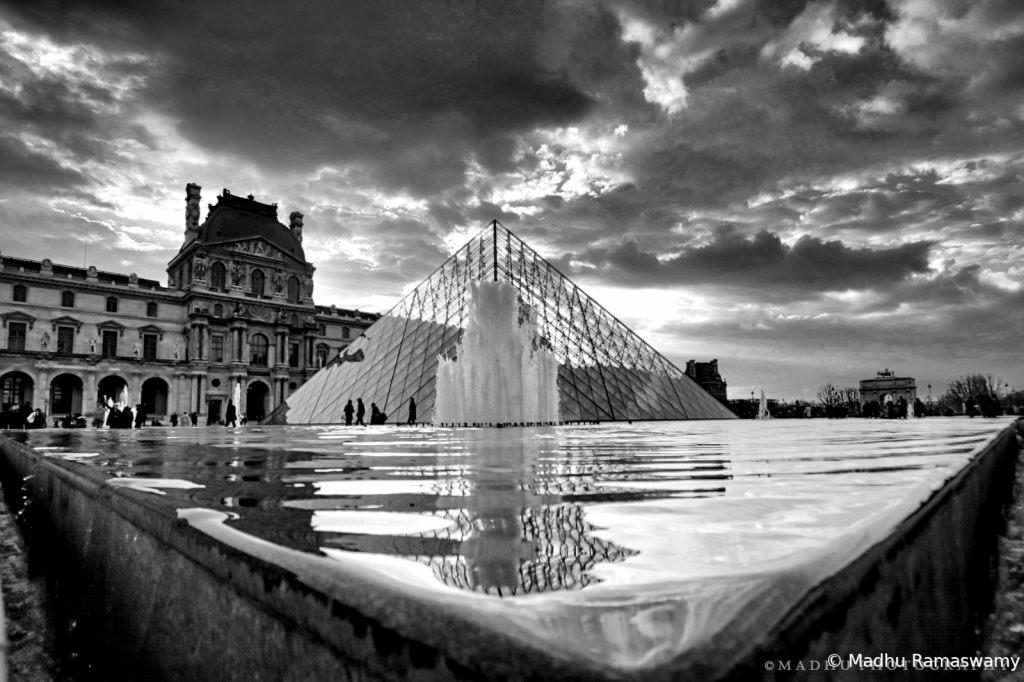 Dramatic Evening @ Louvre