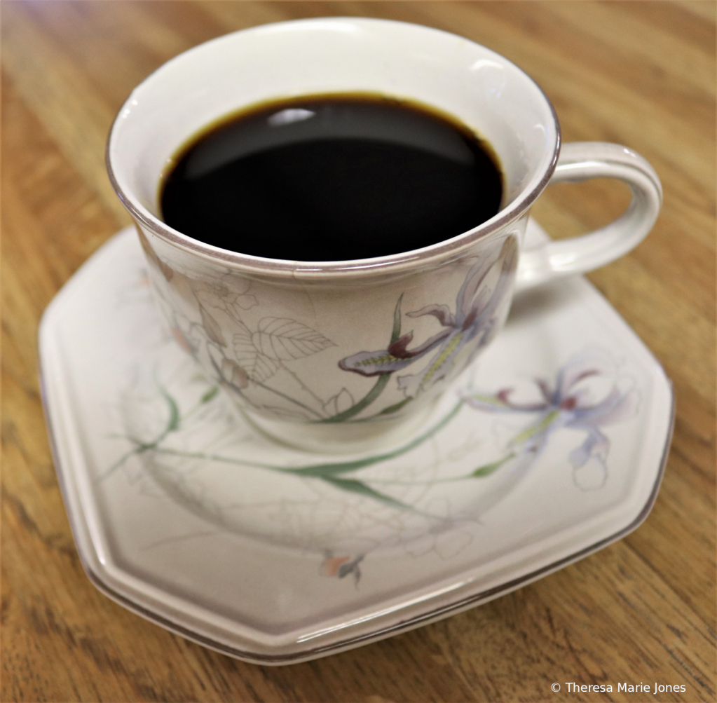 Coffee Break - ID: 15923342 © Theresa Marie Jones