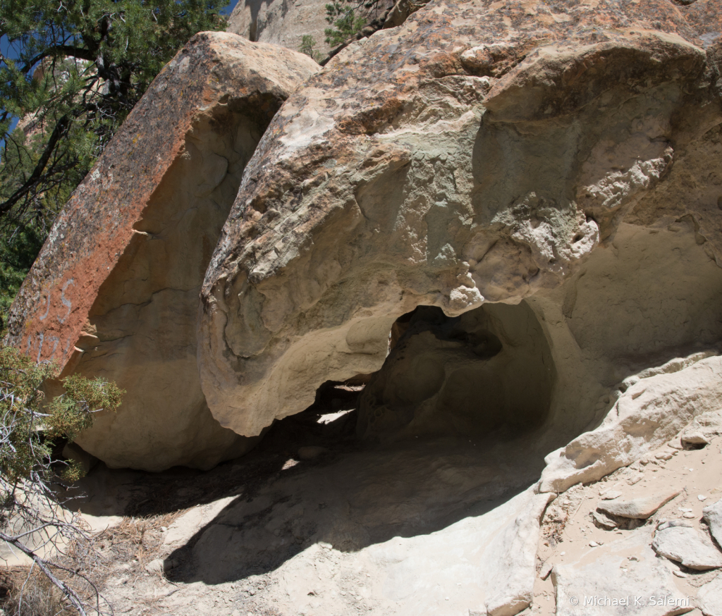 El Malpais Creature Rock - ID: 15926927 © Michael K. Salemi