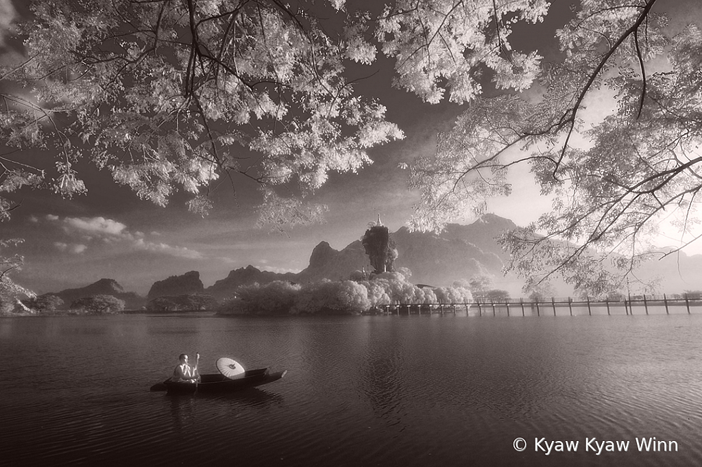 Black and White of IR 