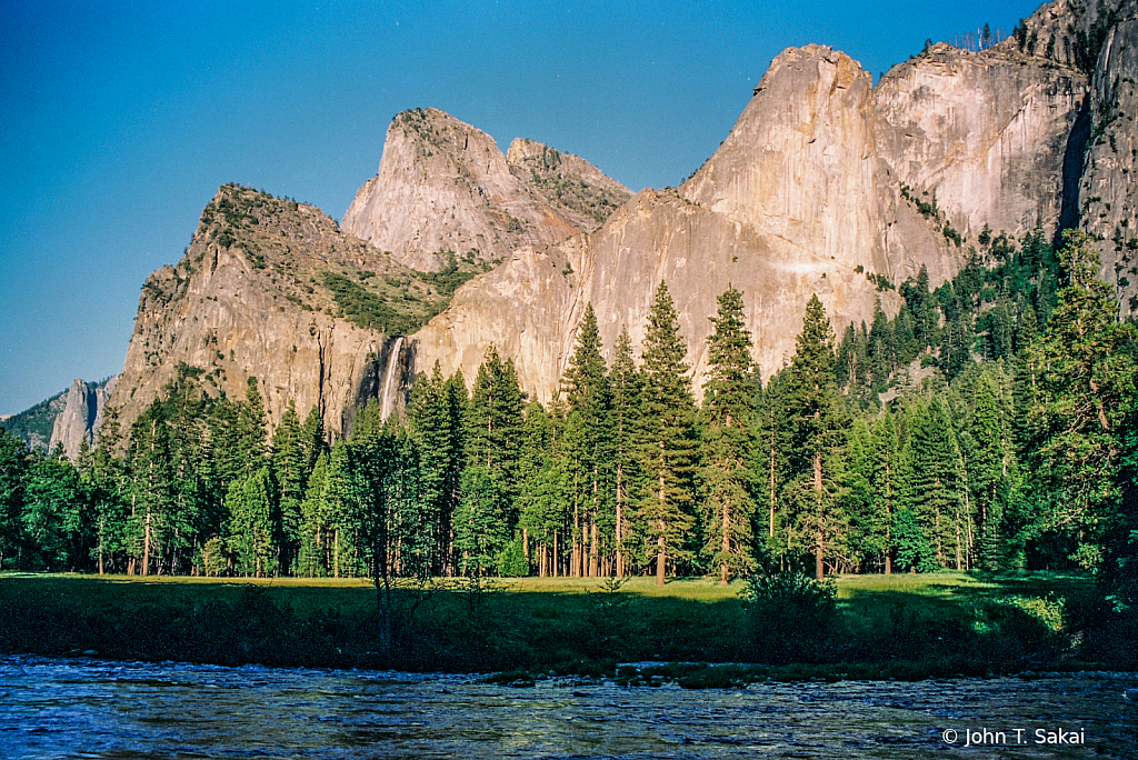 Three Brothers, Yosemite - ID: 15927663 © John T. Sakai