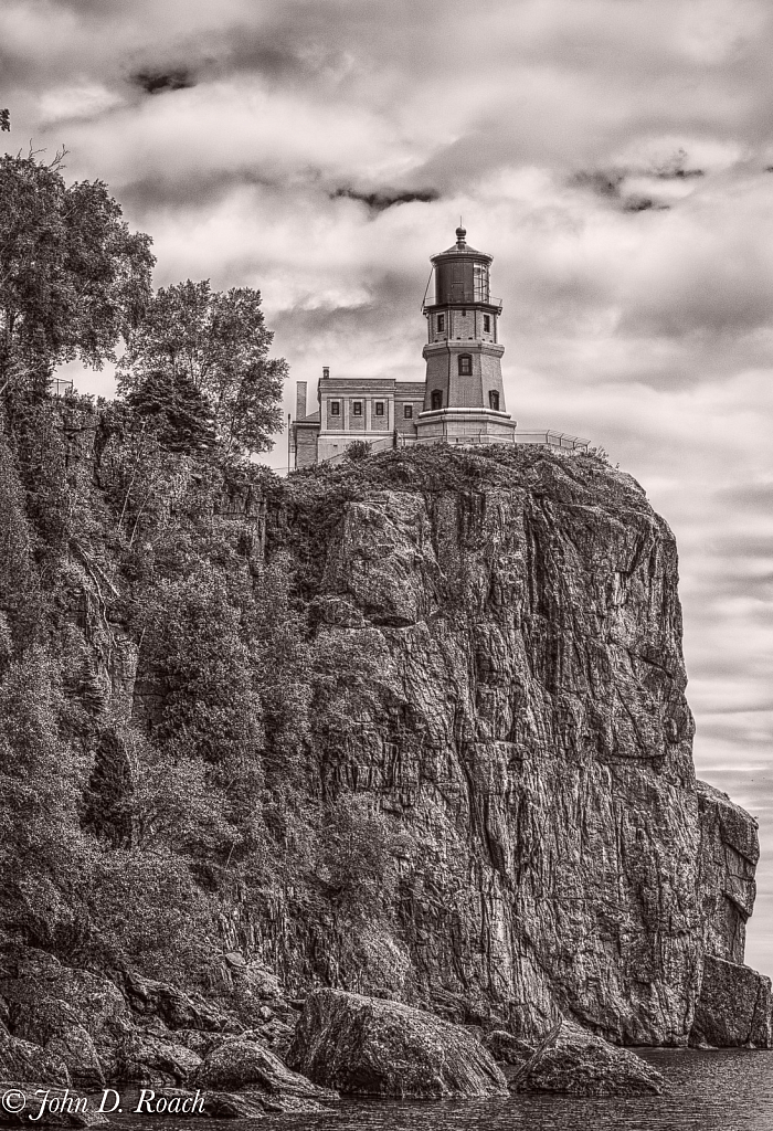 Split Rock Lighthouse - Lake Superior - ID: 15932671 © John D. Roach