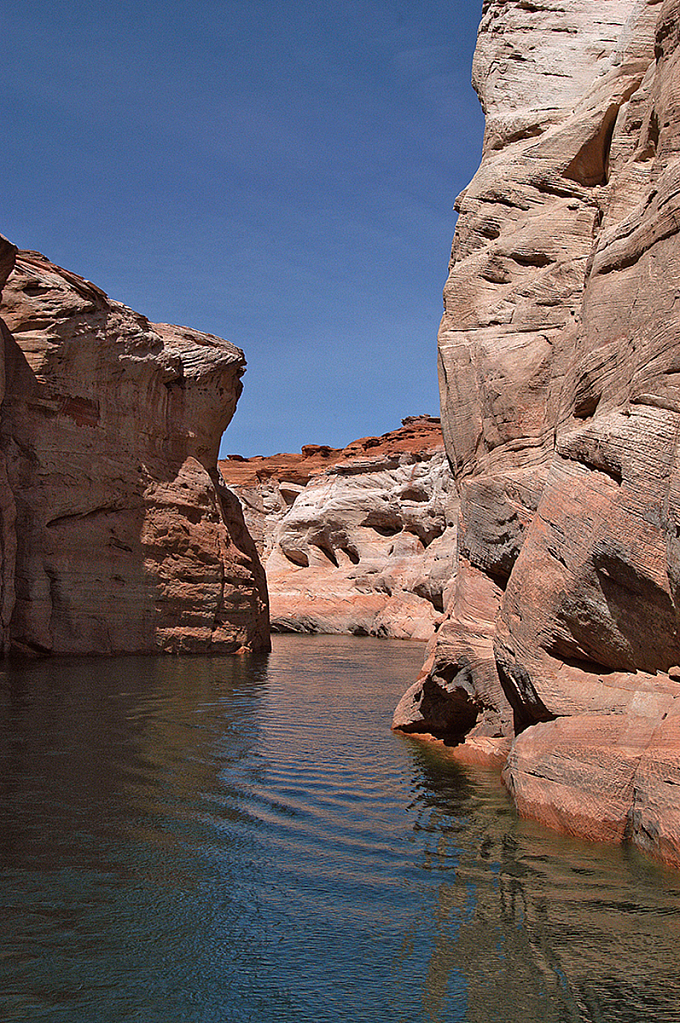 Lake Powell, AZ - ID: 15933879 © Don Young