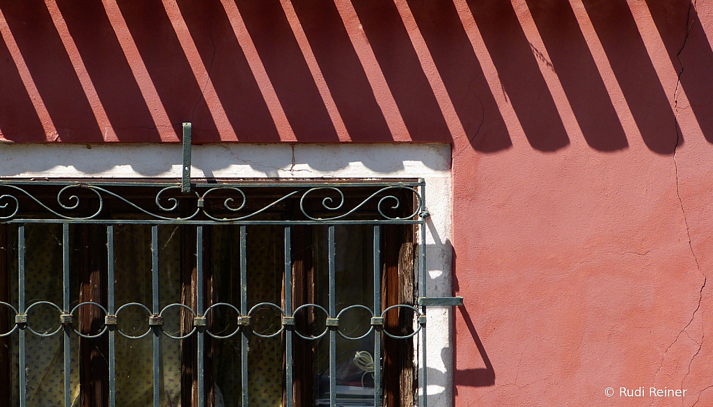 Venice shadows