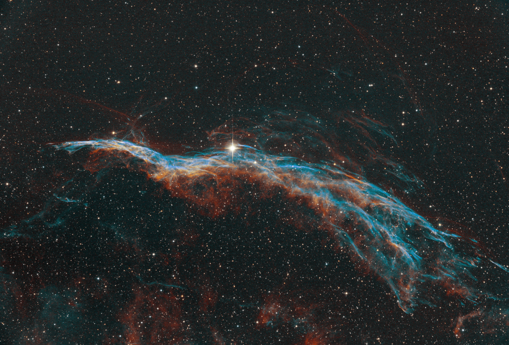 Western Veil Nebula - ID: 15945349 © Greg Harp