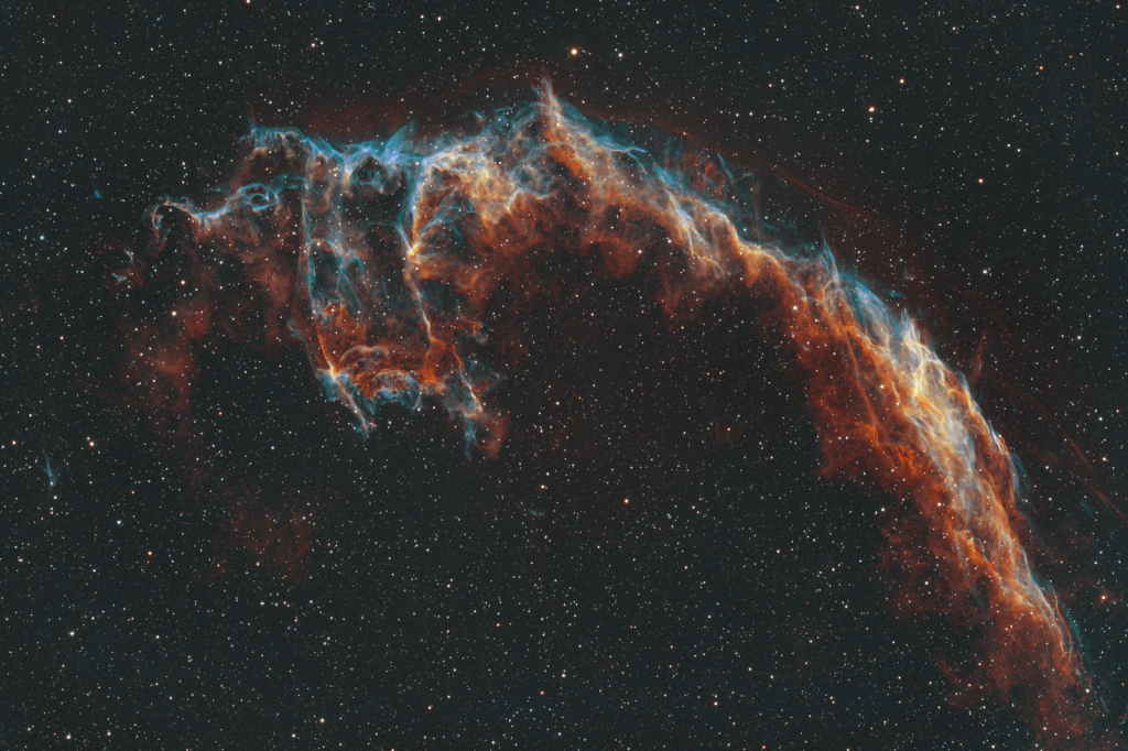 Eastern Veil Nebula - ID: 15945350 © Greg Harp