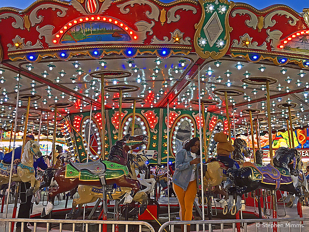 Night ride  (night fair series) - ID: 15946214 © Stephen Mimms