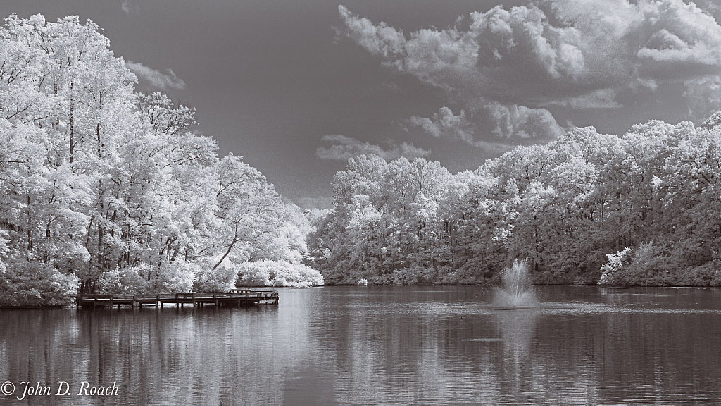 Echo Lake - ID: 15946562 © John D. Roach