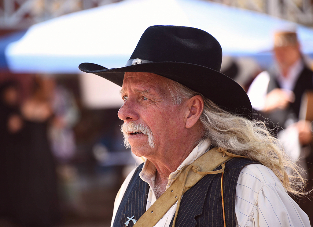 Tombstone Cowboy - ID: 15949031 © William S. Briggs