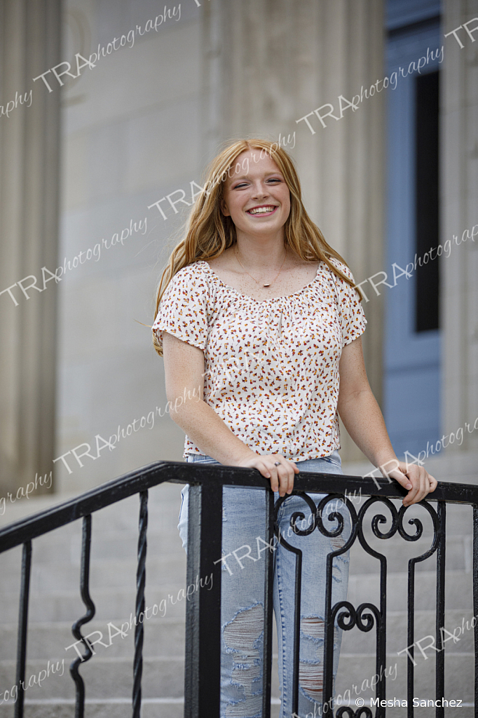 RB221025sz - ID: 15949905 © Mesha Sanchez