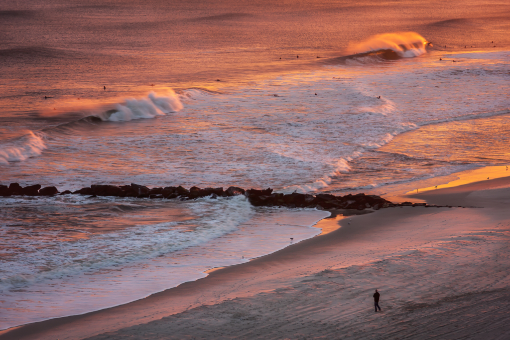 Surfers Golden Hour  0487