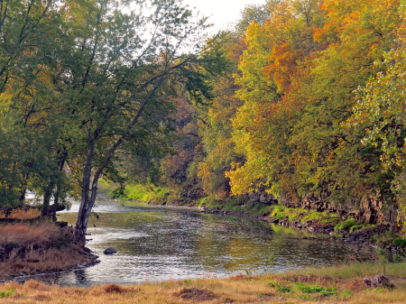 Shell Rock River Autumn