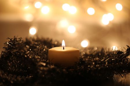 Holiday Macro Candle