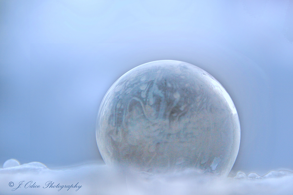 Bubble and Snow