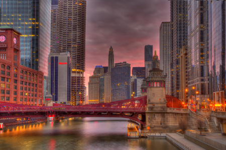 Along Chicago River