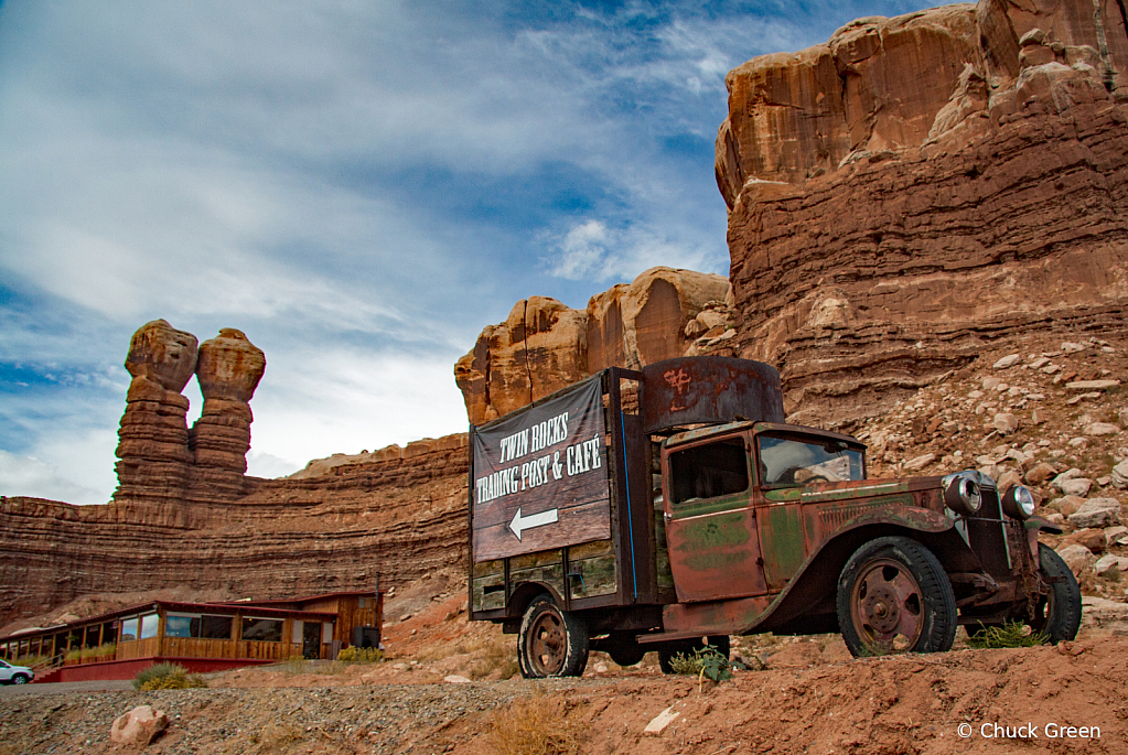 Twin Rocks Trading Post