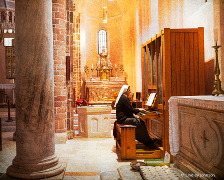 Playing the Organ in Kotor