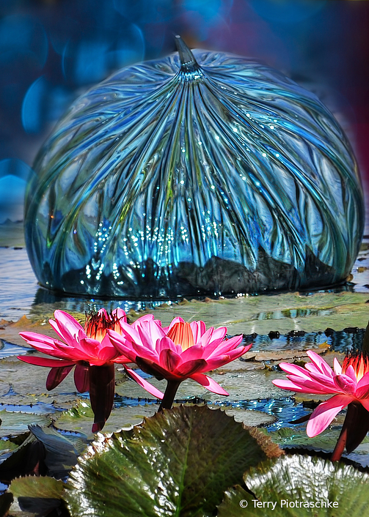 Blue Chihuly Onion