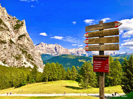 Hiking Choices in the Dolomites 