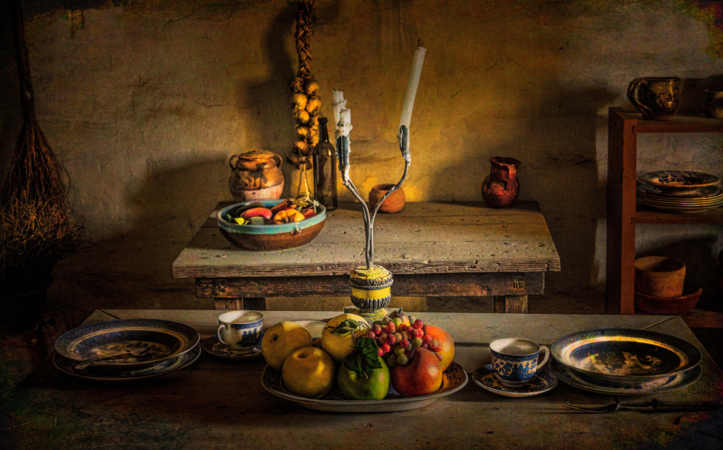The Breakfast Table - ID: 15999449 © Lynn Andrews