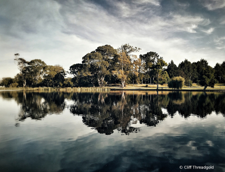 Hamilton Lake reflection 
