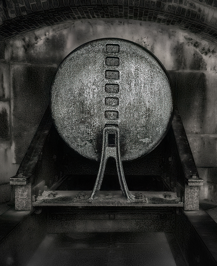 Fort Knox Cannon, Maine - ID: 16008200 © Martin L. Heavner
