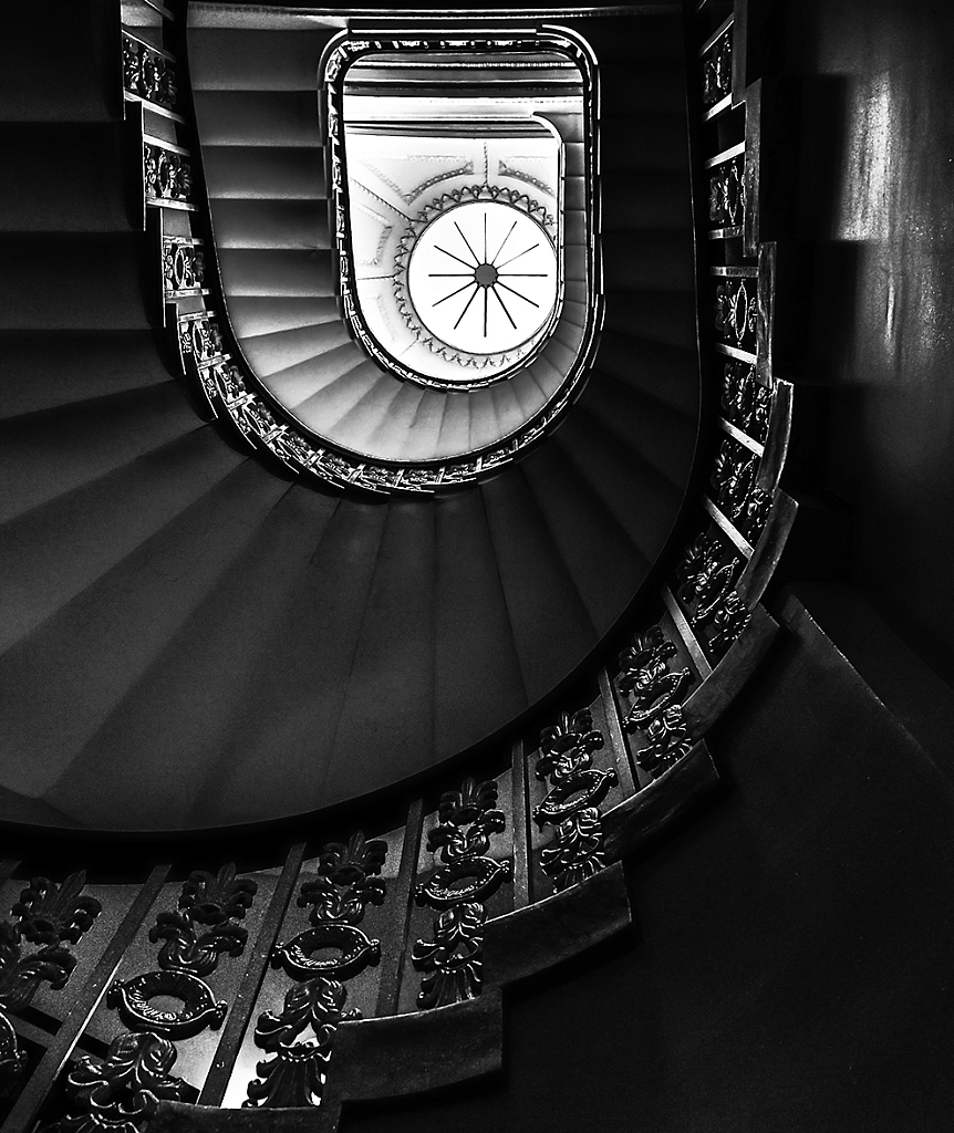 Kimpton Spirals, Washington DC - ID: 16008201 © Martin L. Heavner