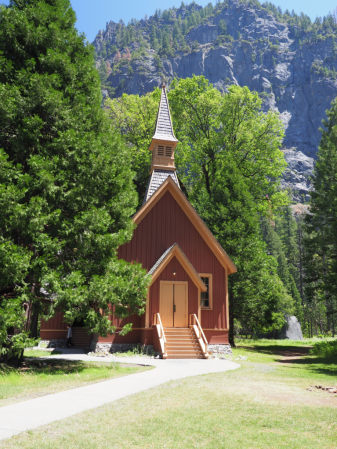 Yosemite Valley Chapel