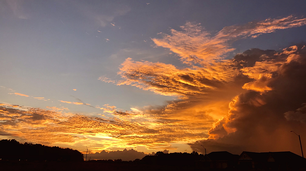 Firey Sunset - ID: 16017847 © Elizabeth A. Marker