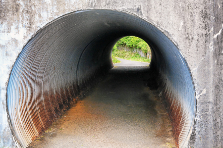 Tunnel