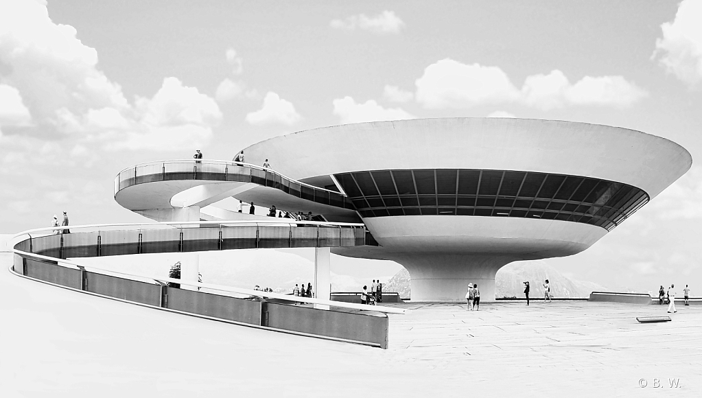 Oscare Niemeyer's UFO ... Rio de Janeiro 