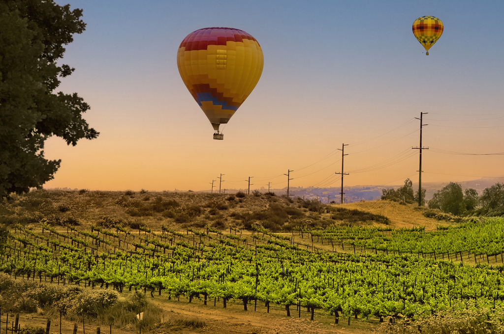 Sunrise Ride - ID: 16022347 © Kelley J. Heffelfinger