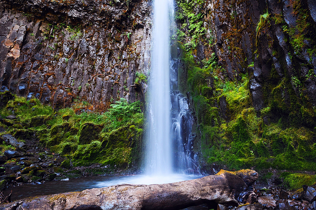 Dry Creek Falls