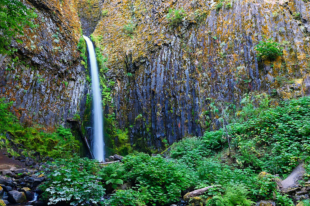 Dry Creek Falls