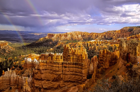 Rainbows Over Bryce Canyon