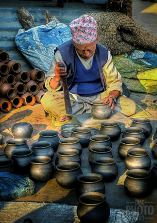 ~ ~ THE POT MAKER ~ ~ 