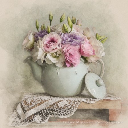 Teapot of flowers