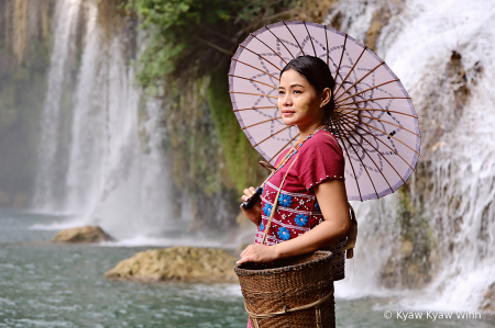 Kayin Tribe Lady